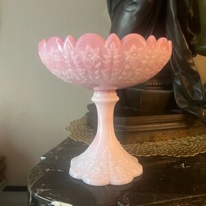 Fenton Art glass Pink Scalloped Glass Compote